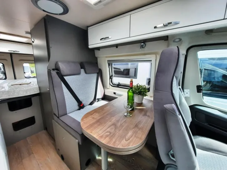 Fahrzeugbild Hobby Vantana De Luxe K60 FT #7