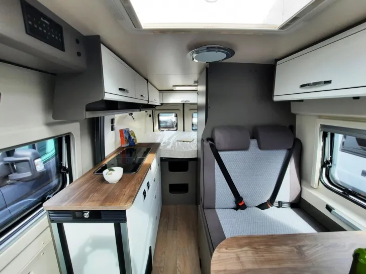 Fahrzeugbild Hobby Vantana De Luxe K60 FT #5