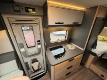 Fahrzeugbild Knaus L!VE TI 650 MEG Platinum Selection Niedrige Einzelbetten #6