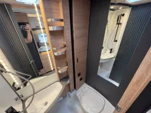 Fahrzeugbild Knaus L!VE TI 650 MEG Platinum Selection Niedrige Einzelbetten #9