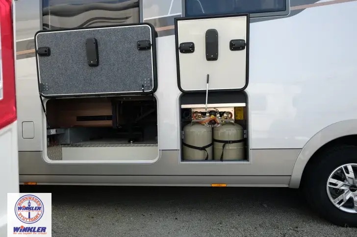 Fahrzeugbild Carthago chic s-plus I 50 LE Mega-Rabatt!!! #11