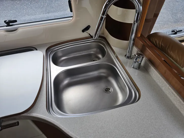 Fahrzeugbild Carthago chic s-plus I I 52 S-Plus #19