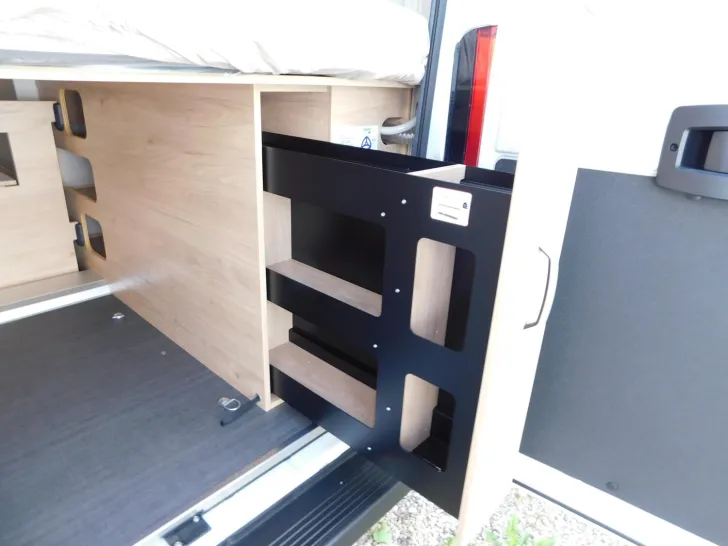 Fahrzeugbild Dethleffs Globetrail 600 DK Fiat Automatik, Markise, Navi #18