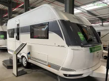 Fahrzeugbild Hobby De Luxe 460 UFe Modell 2026 / 1500 kg #1