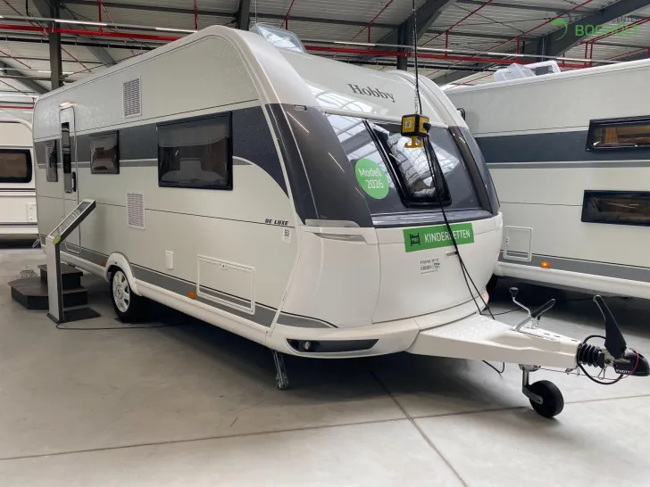 Fahrzeugbild Hobby De Luxe 540 KMFe Modell 2026 / 1800 kg #1