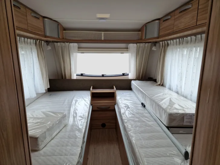 Fahrzeugbild Hymer Eriba Feeling 470 Autarkpaket/Schlafdach #7