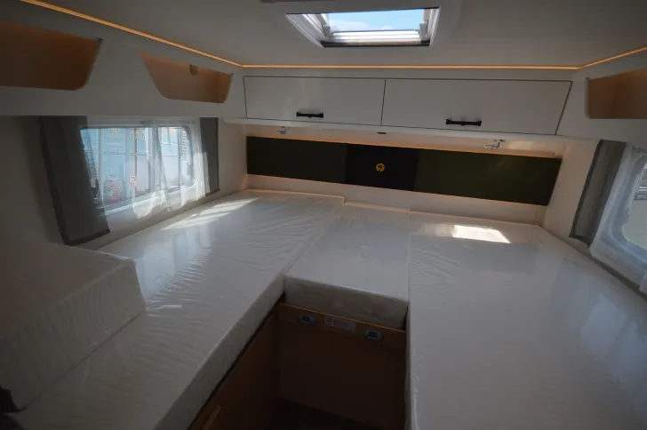 Fahrzeugbild Sunlight T 67 Adventure Edition Automatik*Außenfarbe schwarz #10