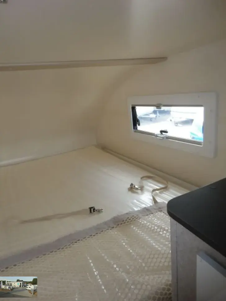 Fahrzeugbild Forster A 699 DVB - TV, 8 Schlafplätze #24