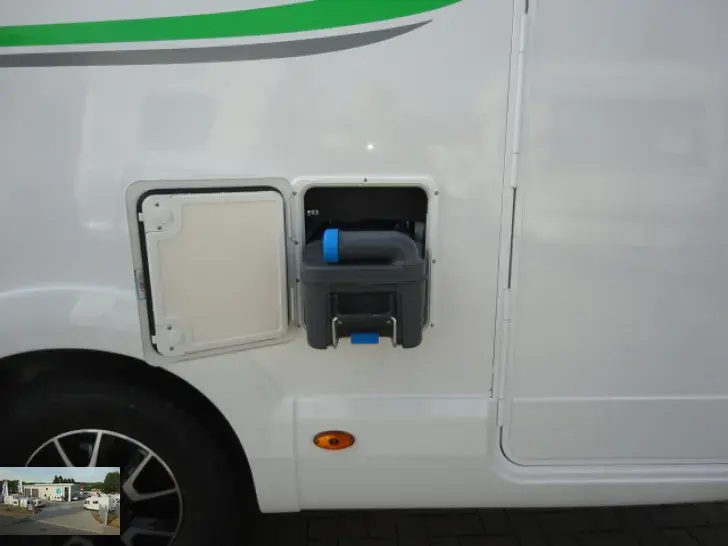 Fahrzeugbild Forster A 699 DVB - TV, 8 Schlafplätze #38