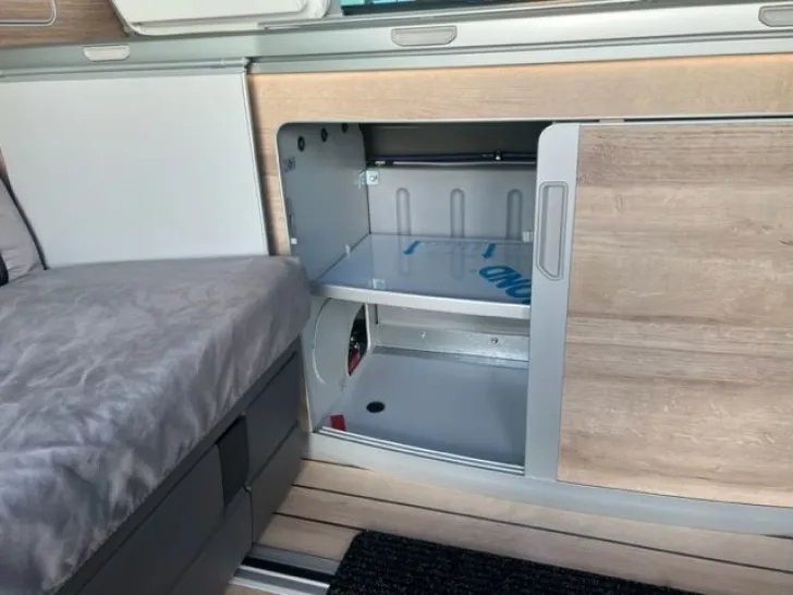 Fahrzeugbild VW T6.1 California Ocean Premium Schaltgetriebe 202 #11