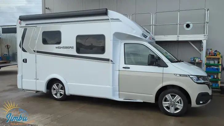 Schräg Vorne Weinsberg X-CURSION VAN 500 LT EDITION [PEPPER] 150 PS / Automatik, 605 - 1062
