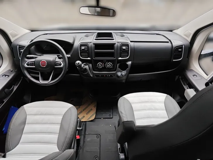 Fahrzeugbild Sunlight Adventure T 58 !! Sie sparen 7.941,- !! #7