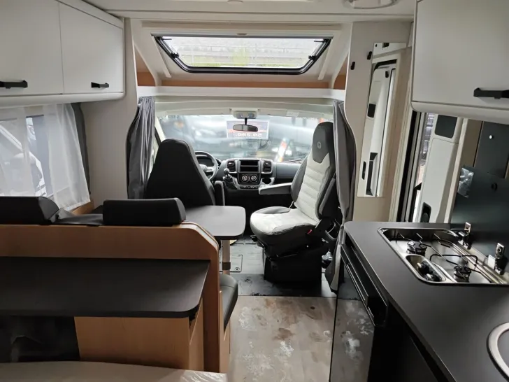 Fahrzeugbild Sunlight Adventure T 58 !! Sie sparen 7.941,- !! #16