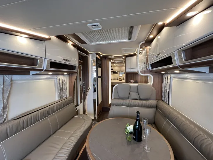 Fahrzeugbild Carthago chic e-line xl I I 64 QB (408) #16