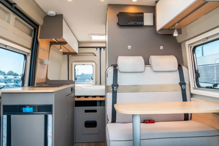 Fahrzeugbild LMC Innovan 540 2025+18"LMF+AT-REIFEN+RAHMENF+PANO #15