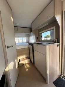 Fahrzeugbild Bürstner Premio Life 430 TS #4