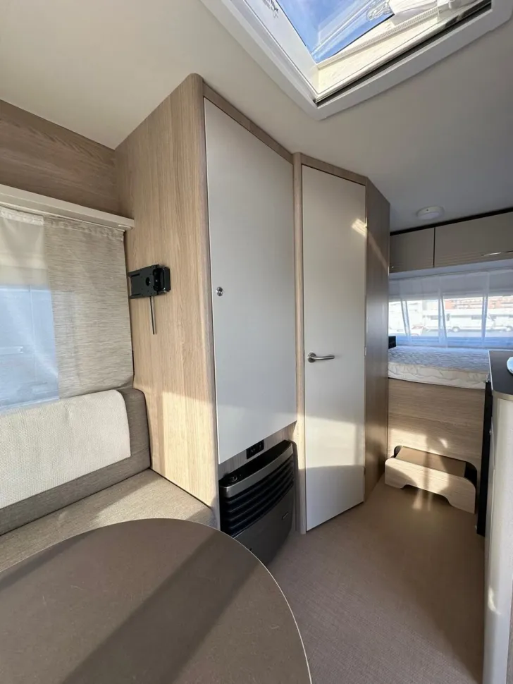 Fahrzeugbild Bürstner Premio Life 430 TS #6