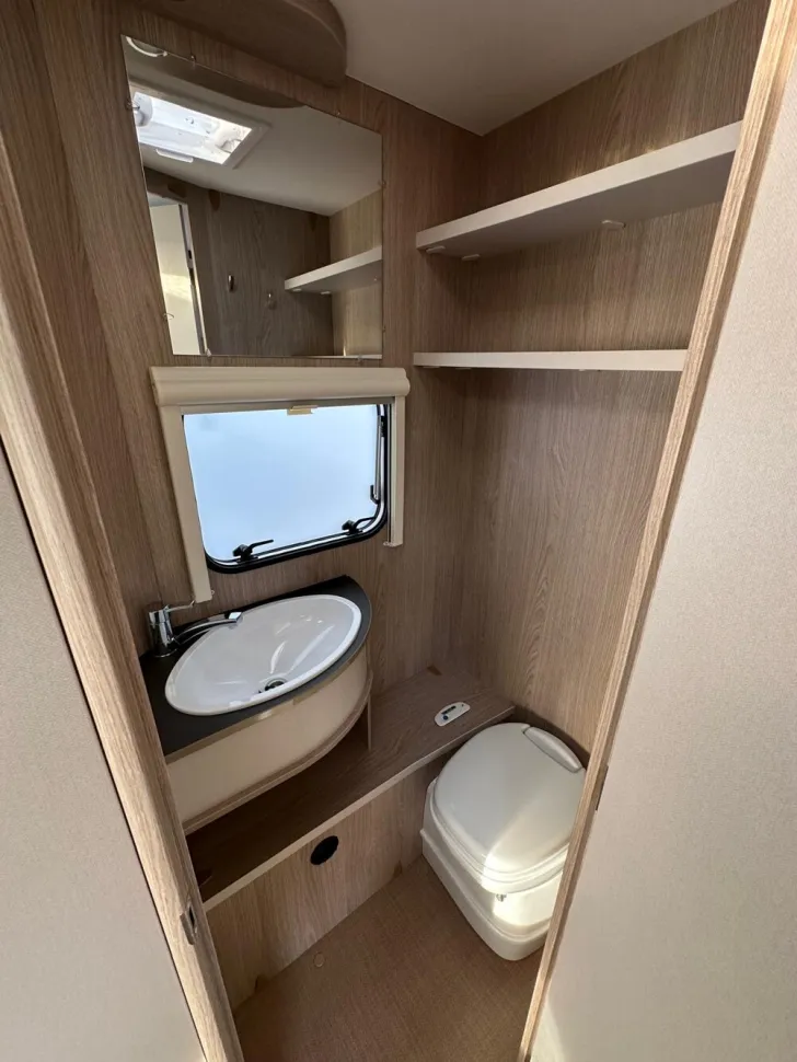 Fahrzeugbild Bürstner Premio Life 430 TS #14