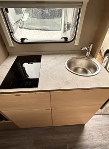 Fahrzeugbild Weinsberg CaraCito 470 QDK Steckdosen PLUS Paket #10