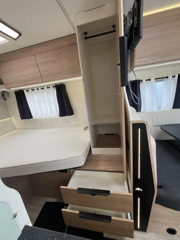 Fahrzeugbild Mooveo Tei 60FB Gebraucht, L-Sitzgruppe, Pioneer Radio #28