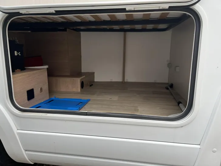 Fahrzeugbild Mooveo Tei 60FB Gebraucht, L-Sitzgruppe, Pioneer Radio #31