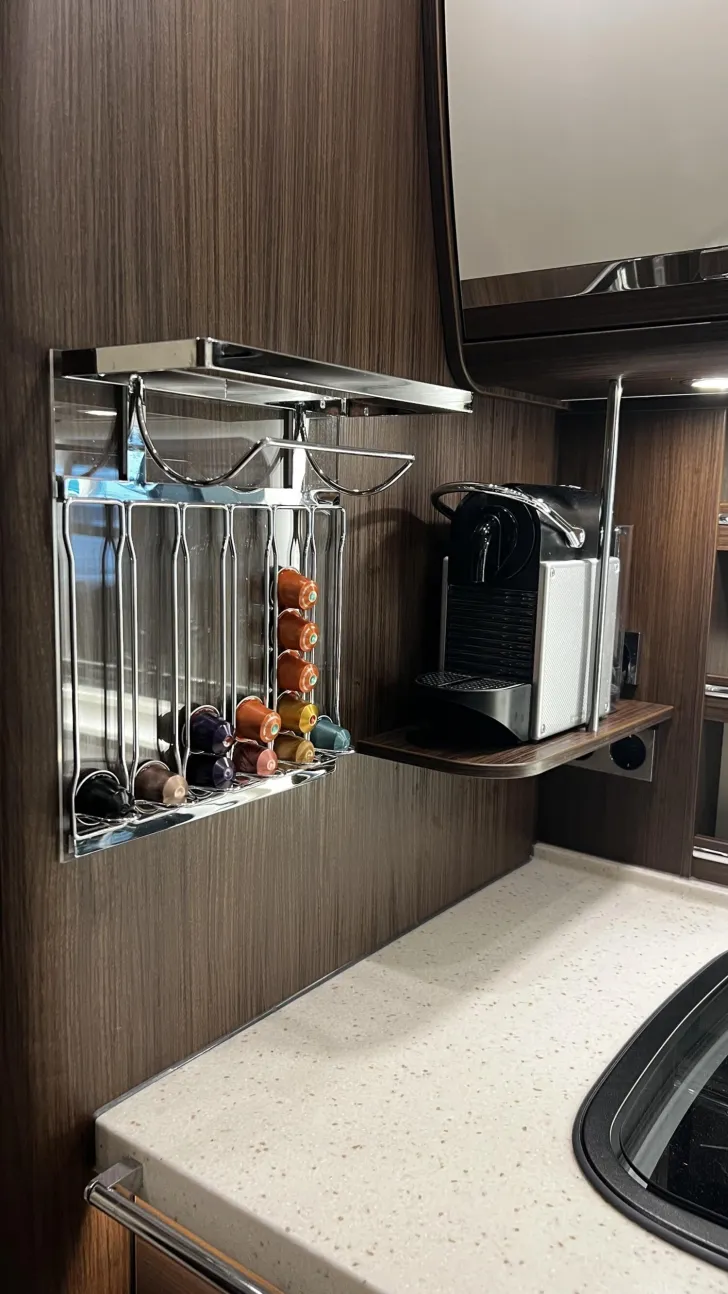 Fahrzeugbild Morelo Loft 82 LB - gepflegtes Fahrzeug/Hubbett #8