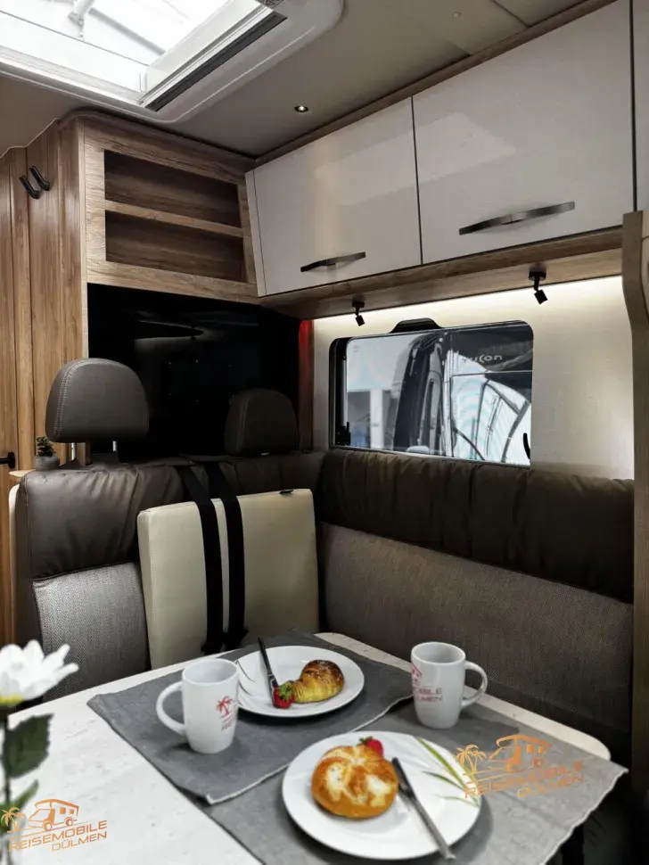 Fahrzeugbild Eura Mobil Profila T PT 660 EB RFK #13
