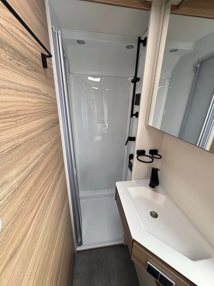 Fahrzeugbild Dethleffs Nomad 560 FMK #11
