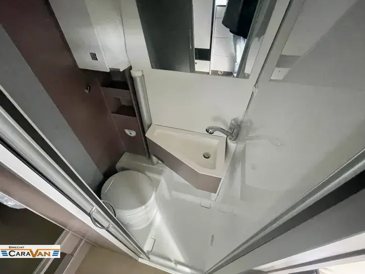 Fahrzeugbild Bürstner Eliseo C 642 Highlight 18897 Euro gespart #8