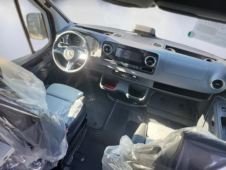 Fahrzeugbild Hymer GRAND CANYON S CROSSOVER #8