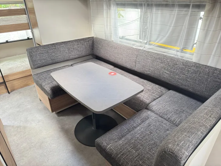 Fahrzeugbild Dethleffs Nomad 560 FMK #8