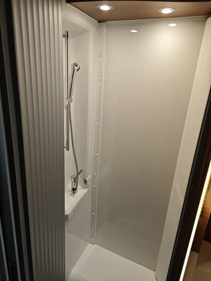 Fahrzeugbild Knaus Van Wave VANSATION 640 MEG #15