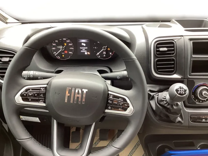 Fahrzeugbild Sunlight Adventure T 67 Aktion  Ready to roll? #9