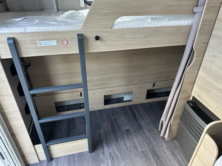 Fahrzeugbild Weinsberg CaraOne 500 FDK 1.700Kg; Steckdosen Paket ;Bugf. #7