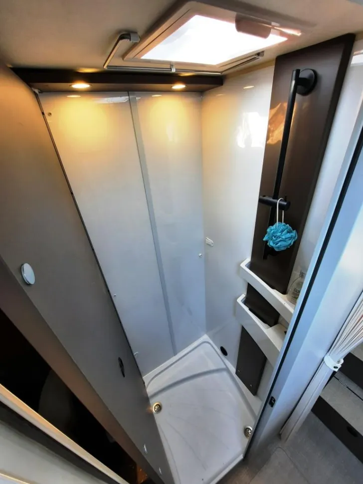 Fahrzeugbild Bürstner B66 690 TD Verfüg./SAT/Markise/Rüfa #22