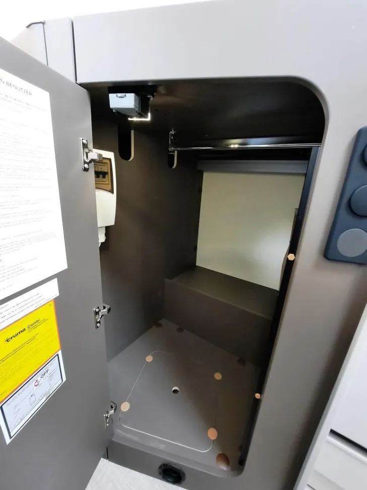 Fahrzeugbild Bürstner B66 690 TD Verfüg./SAT/Markise/Rüfa #13