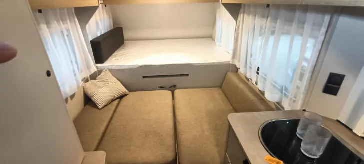 Fahrzeugbild LMC Sassino 470 K 3er Etagenbett Sept. 25 Verfügbar #8