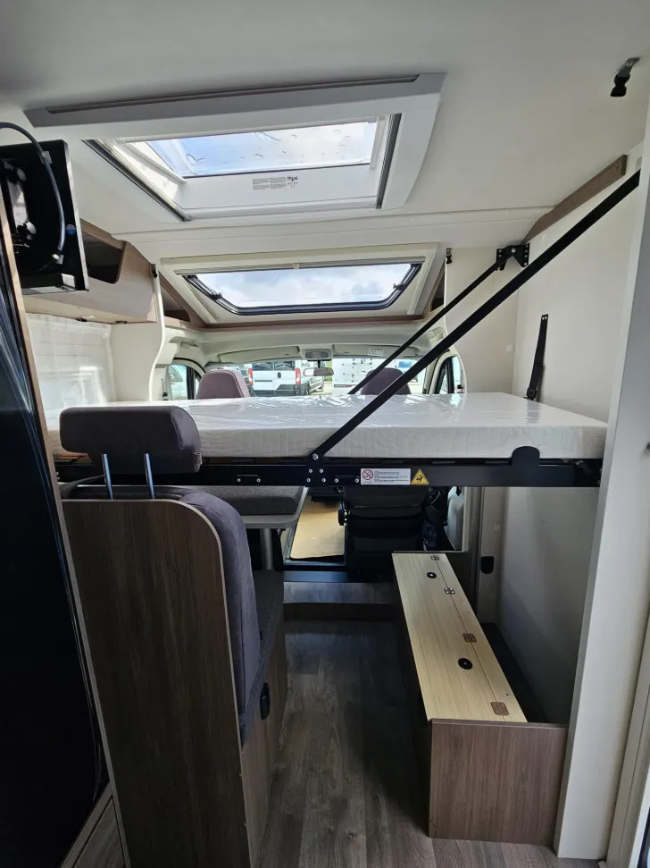 Fahrzeugbild Carado V 347 NEU26|SAT/TV|Clever-Lift-Bett|Pro+ Paket #11