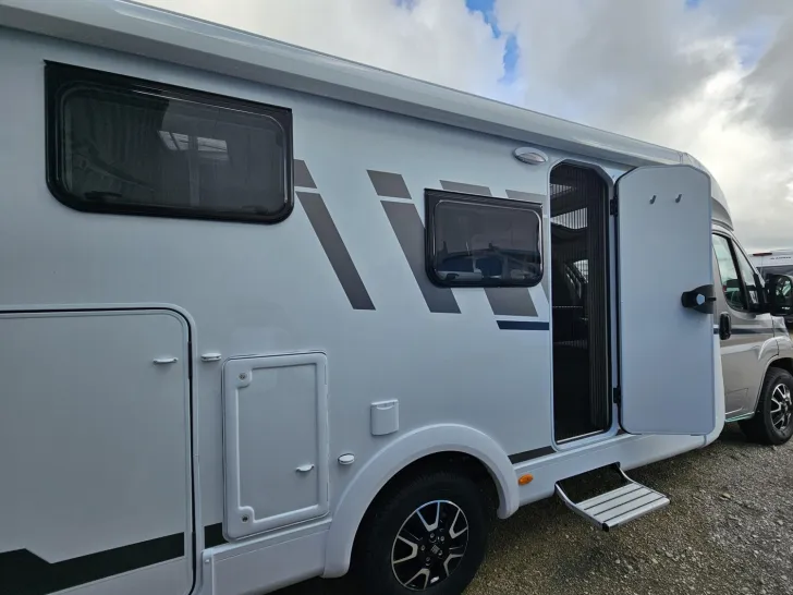 Fahrzeugbild Carado V 347 NEU26|SAT/TV|Clever-Lift-Bett|Pro+ Paket #23