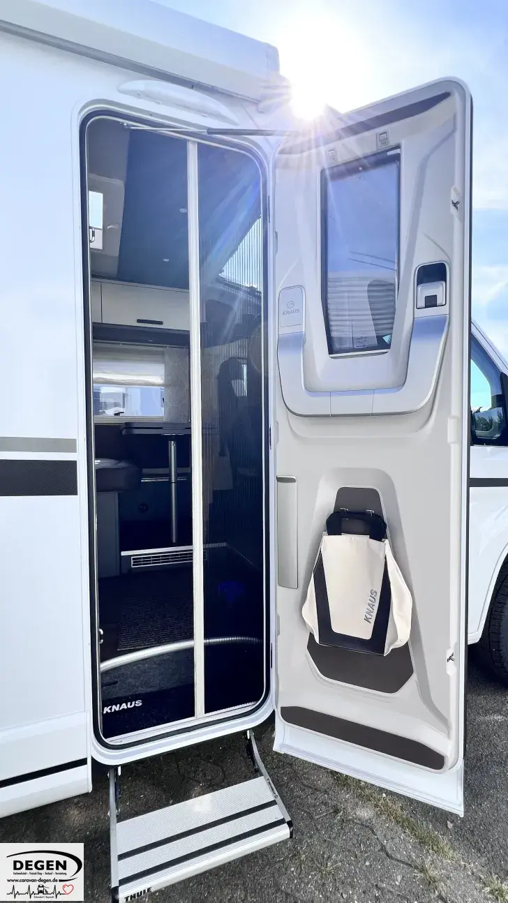 Fahrzeugbild Knaus L!VE TI 590 MF Platinum Selection AHK, Abstandstempomat uvm. #8