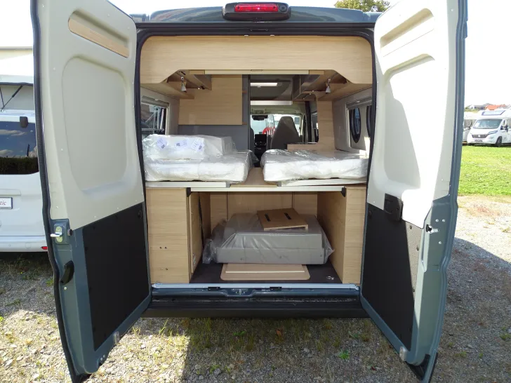 Fahrzeugbild Pössl D-LINE TRENTA 640 PLUS #3