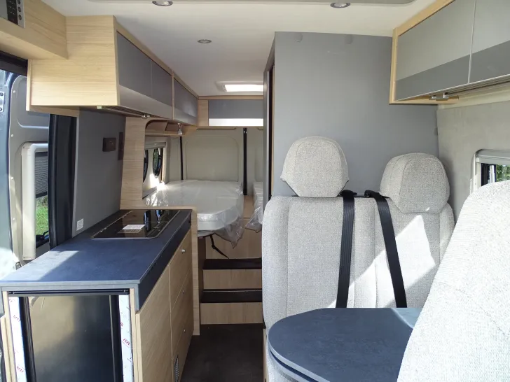 Fahrzeugbild Pössl D-LINE TRENTA 640 PLUS #6