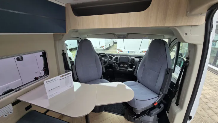 Fahrzeugbild Chausson Vans V594 First Line Light #17