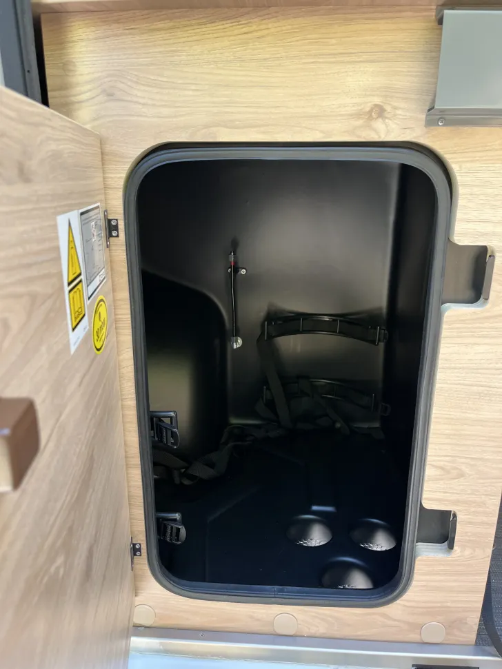 Fahrzeugbild Dethleffs Globetrail 640 EK Automatik+Dieselheizung* #12