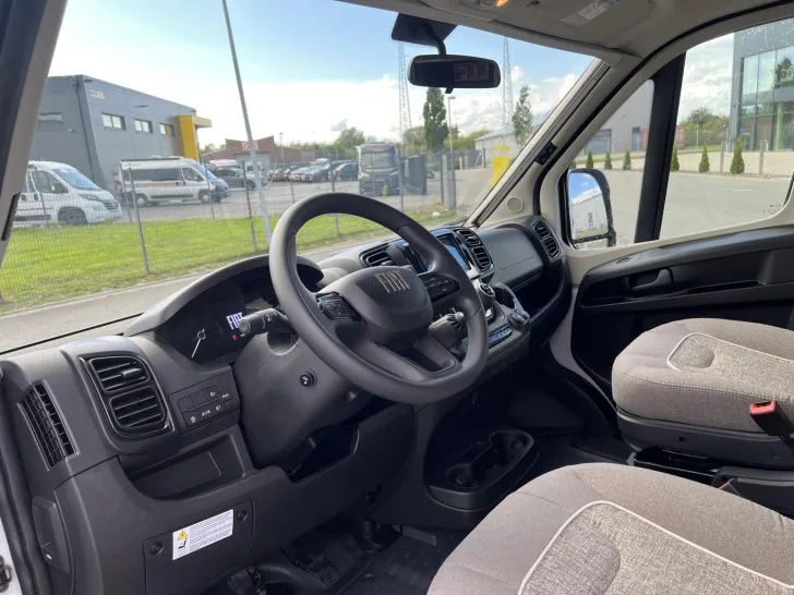Fahrzeugbild Malibu T 450 RB LE lightweight Fiat #8