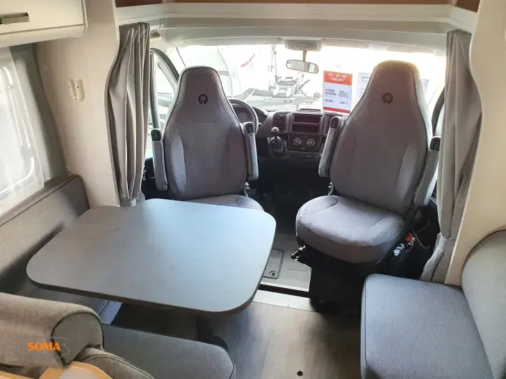 Fahrzeugbild Sunlight T 68 Citroen #14
