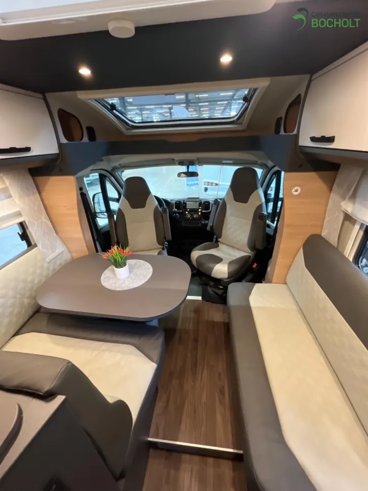 Fahrzeugbild Knaus LIVE TI 650 MF PLATINUM SELECTION Modell 2026 / Live Ti 650 MF #9