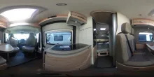 360° Innenansicht Dethleffs Globetrail 640 HR Digital-Paket, zus. Bett unten