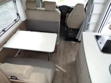 Fahrzeugbild Carado ALKOVEN A464 PRO #16