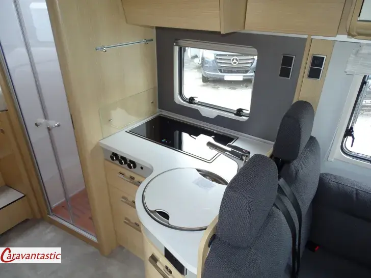 Fahrzeugbild Hymer B-KLASSE MC-T BL 680 #14